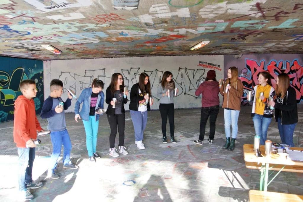 Zum 13. Geburtstag von Betty haben wir von Graffiti Stuttgart mit Ihr und Ihren Gästen einen coolen Graffiti-Kindergeburtstag gefeiert.