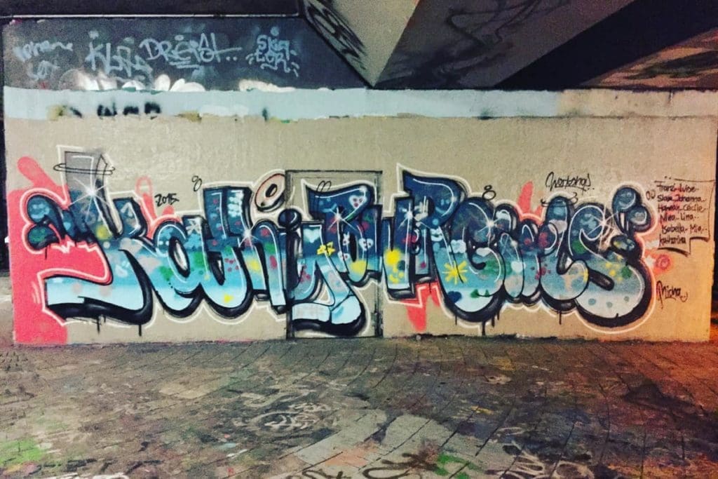 Zum 10. Geburtstag von Katharina haben wir von Graffiti Stuttgart mit Ihr und Ihren Gästen einen coolen Graffiti-Kindergeburtstag gefeiert.