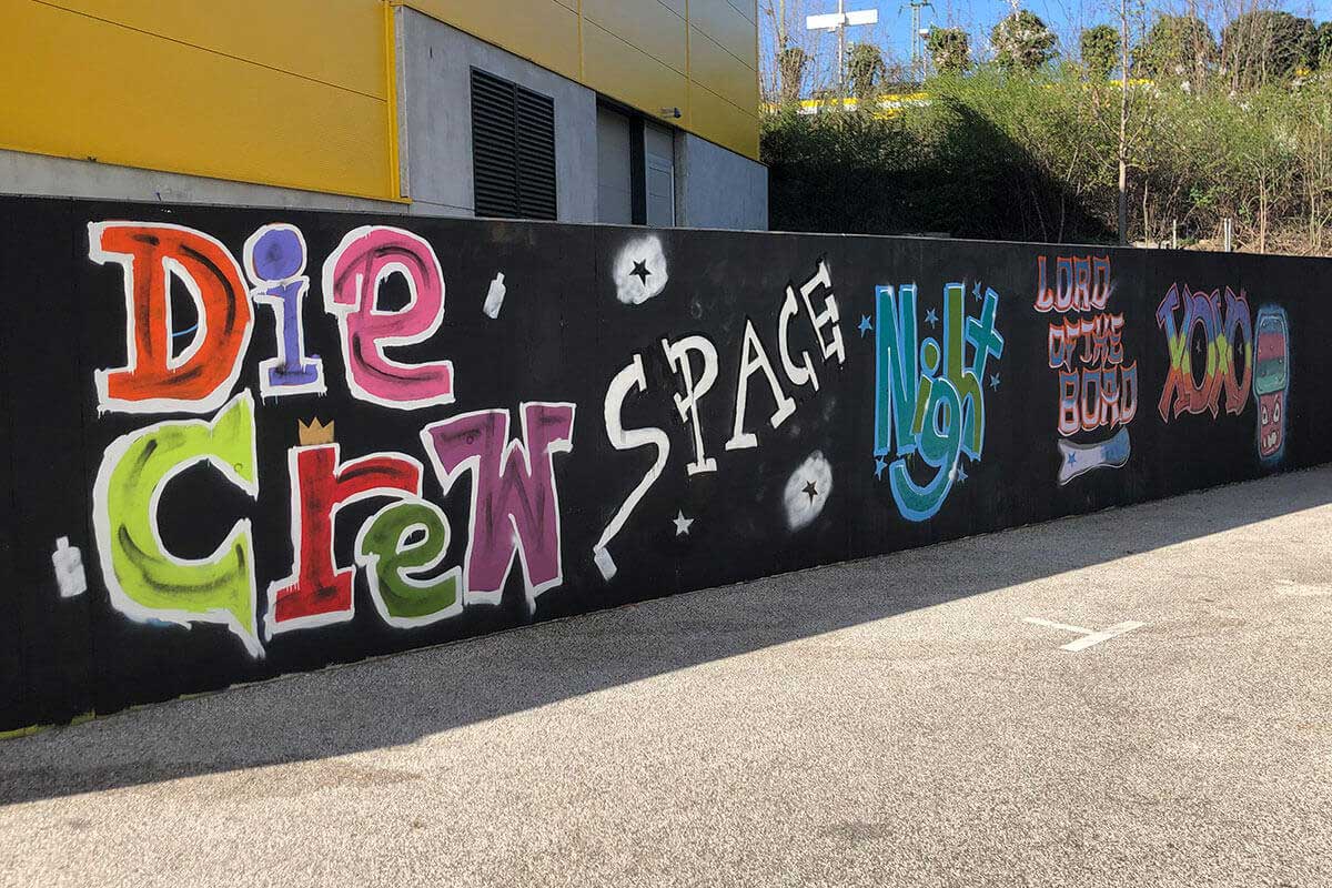 Zusammen mit der Familie Mahn hatten wir farbenfrohes Graffiti Familienevent!