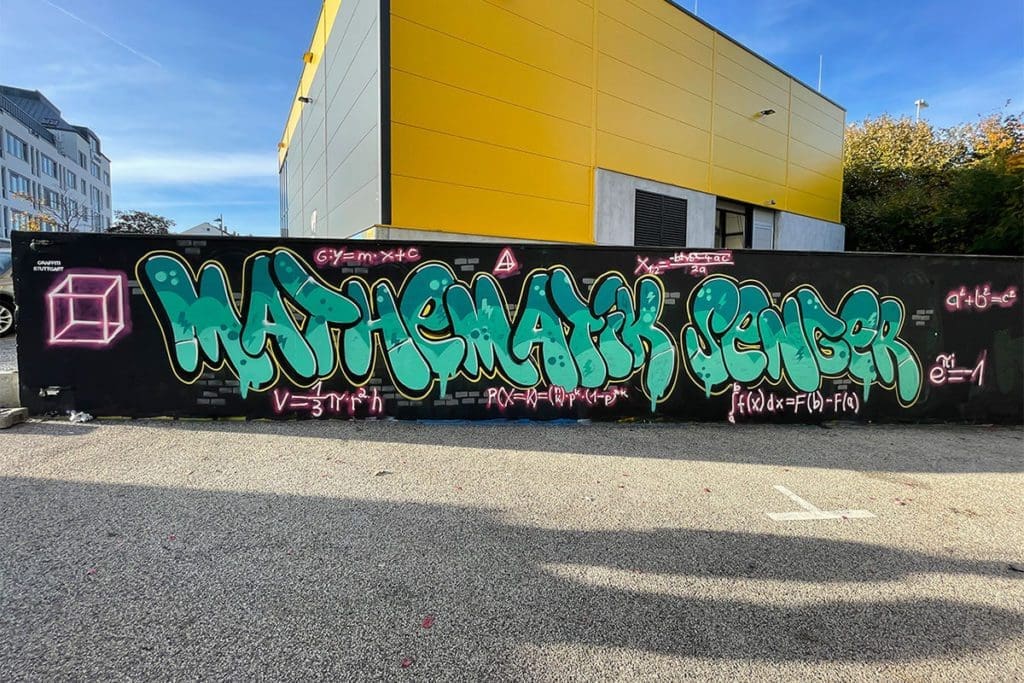 Ein Schulausflug der besonderen Art: Die Schüler des Carl-Benz-Gymnasiums tauchten in die bunte Welt des Graffitis ein und schufen gemeinsam ein einzigartiges XXL-Kunstwerk.