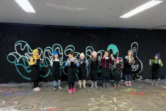Feiern Sie den 9. Geburtstag von Sulina in Stuttgart mit einem Graffiti-Workshop! Kreativer Spaß und personalisierte Kunst in der Hall of Fame Bad Cannstatt.