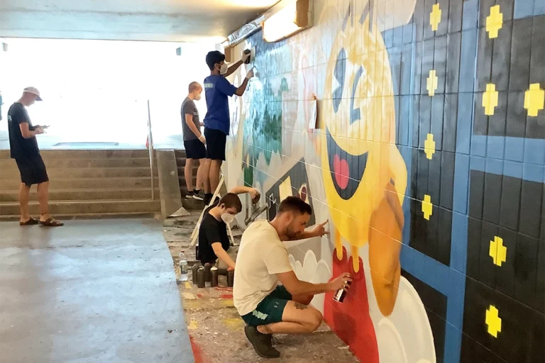 Graffiti-Jugendhausprojekt mit dem Jugendhaus Nexus in Esslingen-Oberesslingen