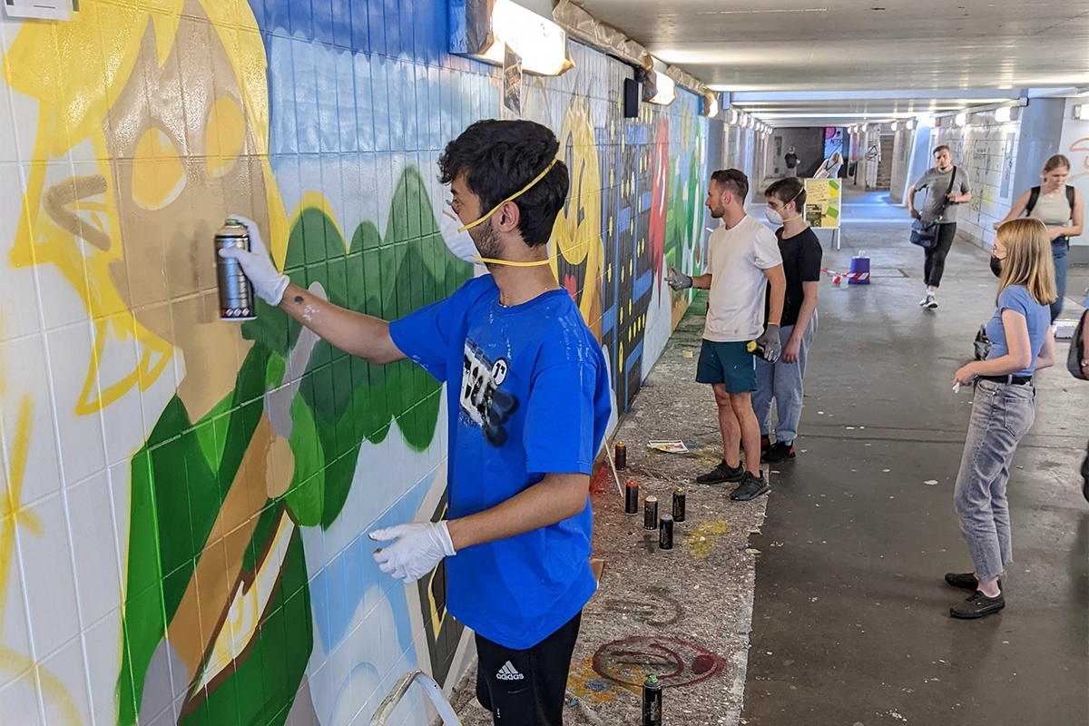 Graffiti-Jugendhausprojekt mit dem Jugendhaus Nexus in Esslingen-Oberesslingen